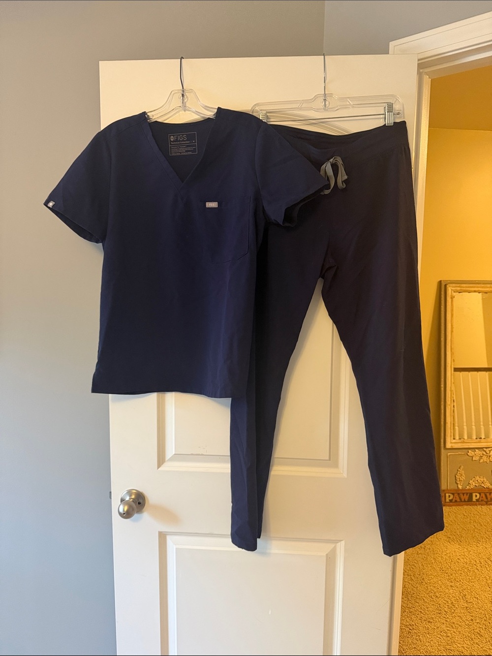 Figs Navy V-Neck Scrub Top and Drawstring Skinny Leg Pants